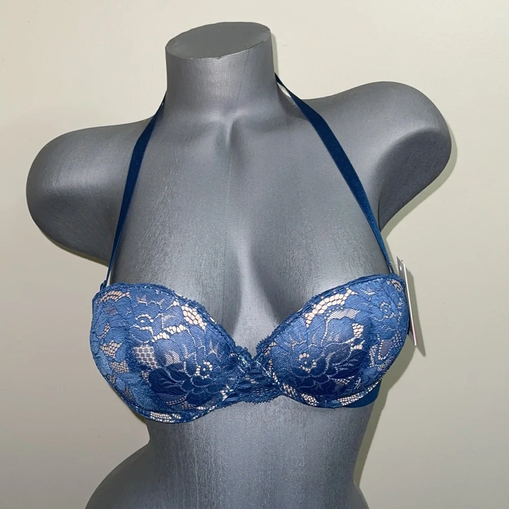 Super Push Up Extreme Padded Maximum Lift Lace Multi-way Strapless Bra. NWT